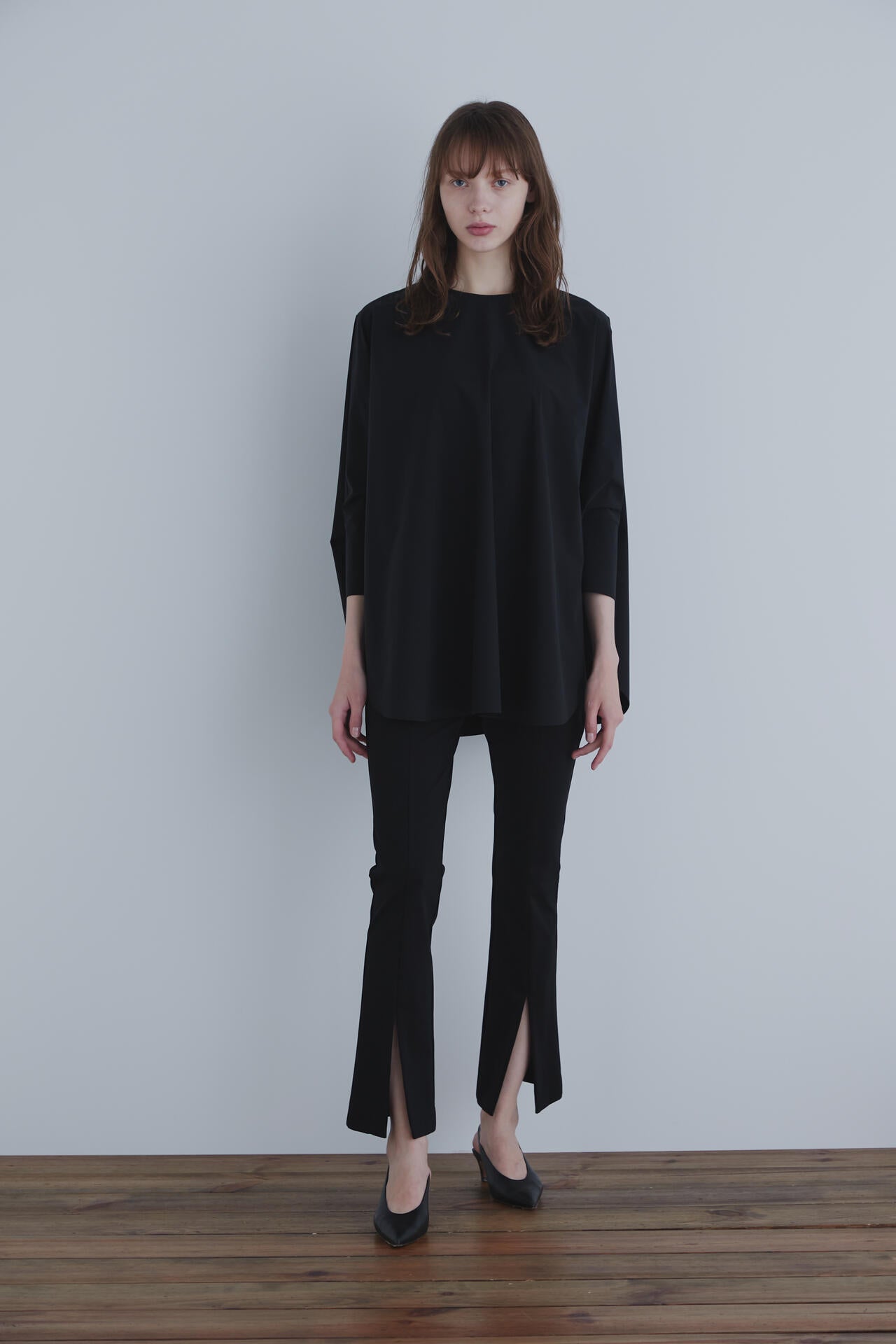 【EC限定】ハイストレッチフロントスリットパンツ(+10cm丈)
