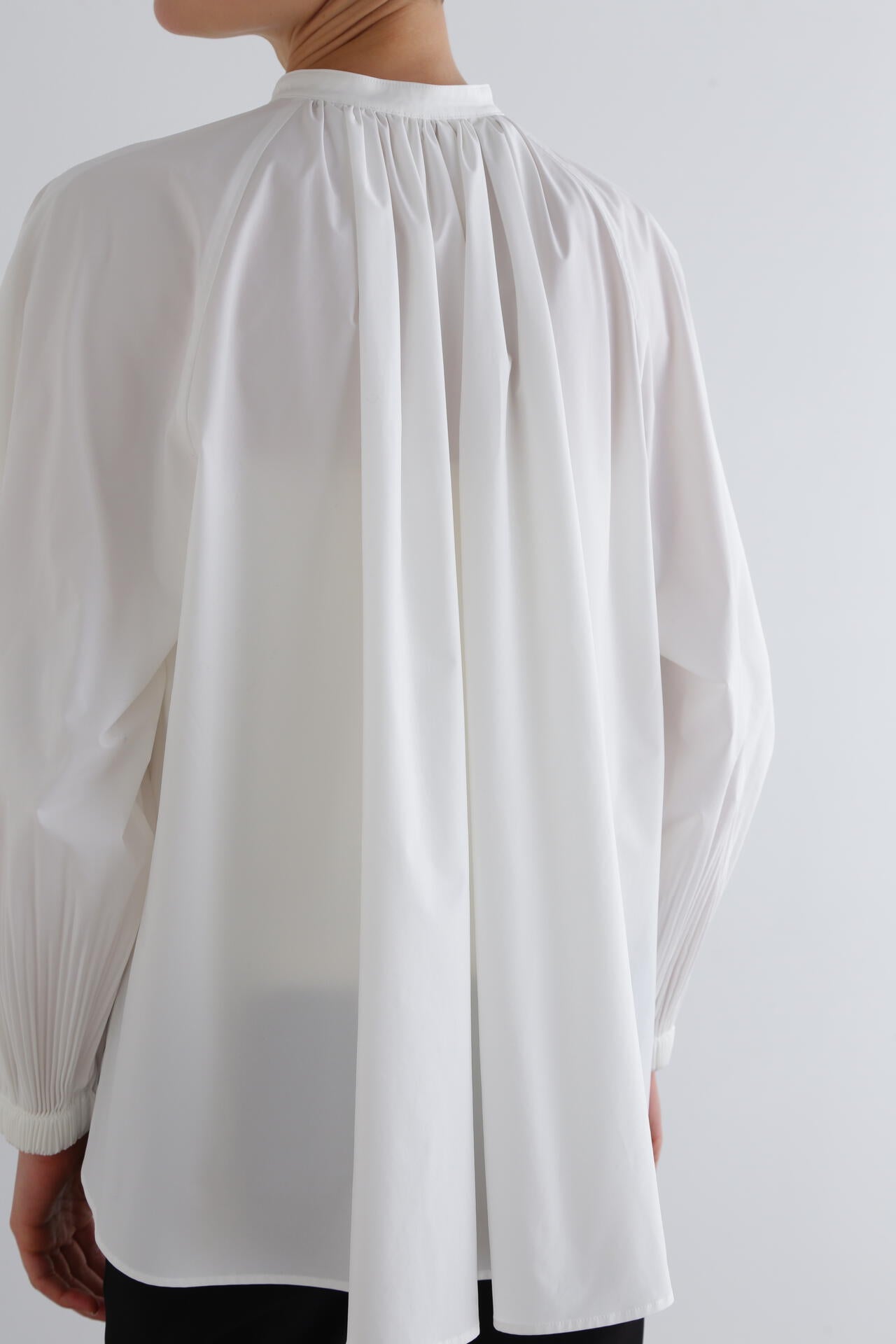 SOLOTEXブロードノーカラーシャツ