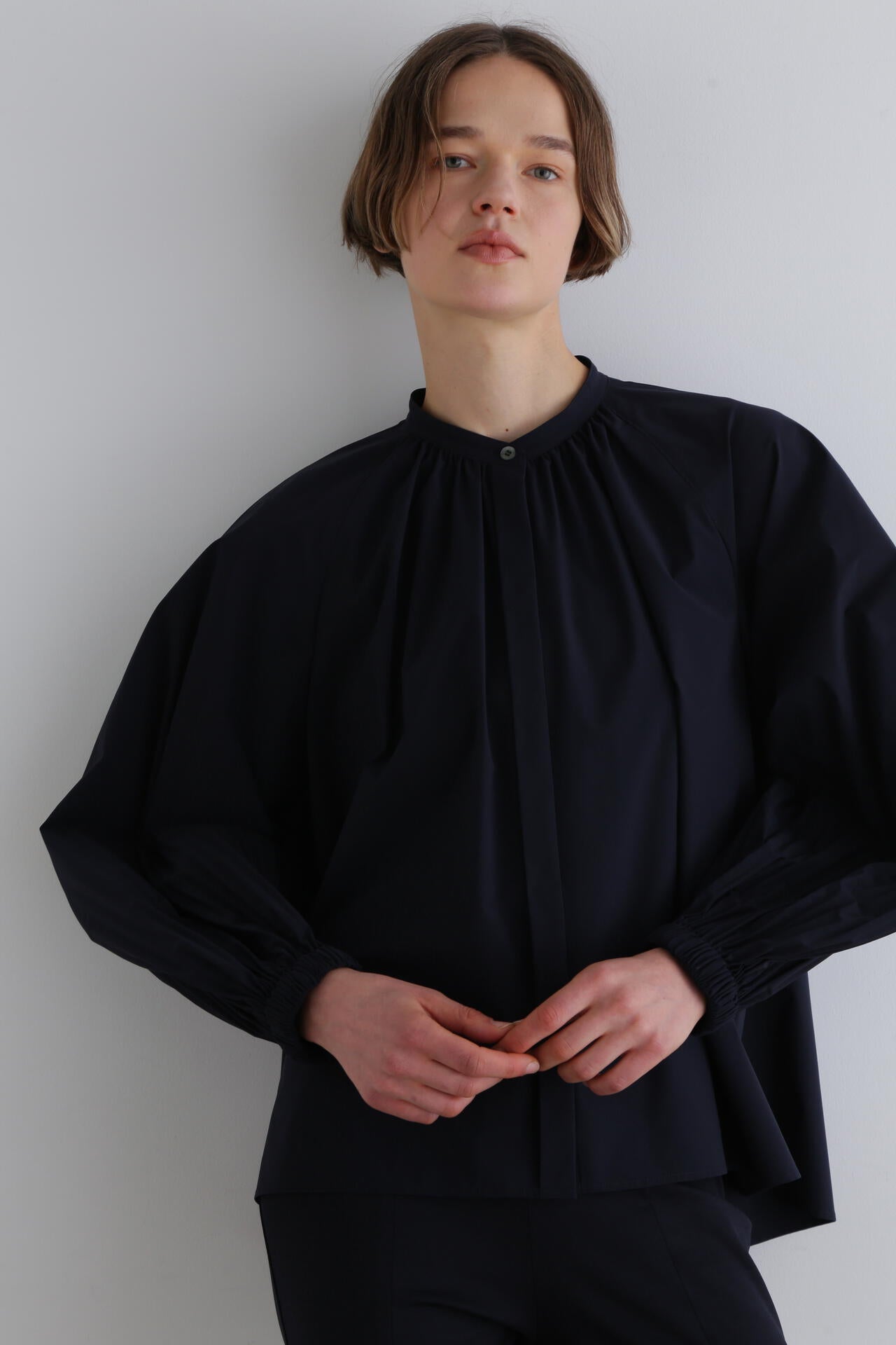 SOLOTEXブロードノーカラーシャツ