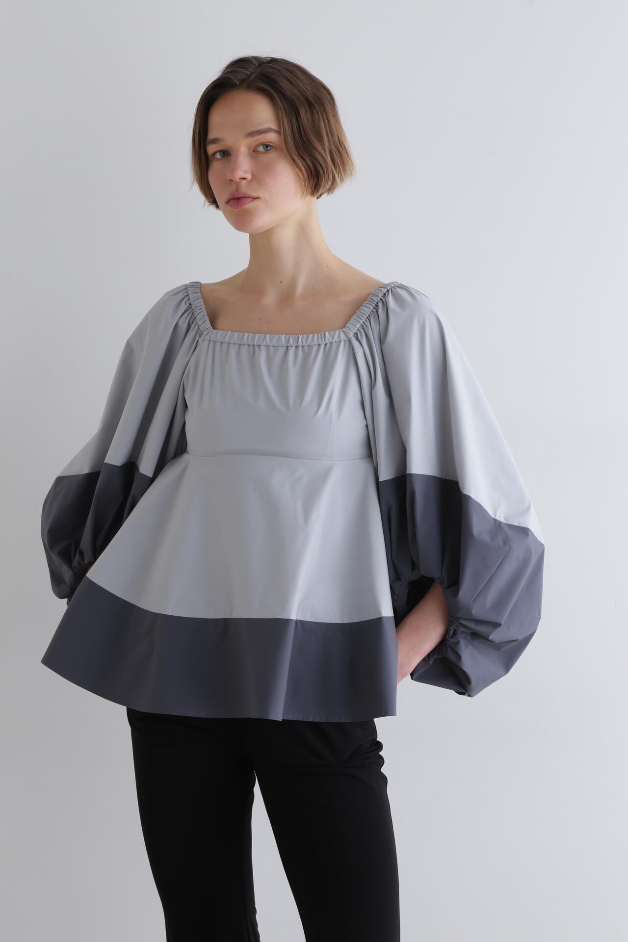 SOLOTEXブロード配色ボリュームスリーブブラウス