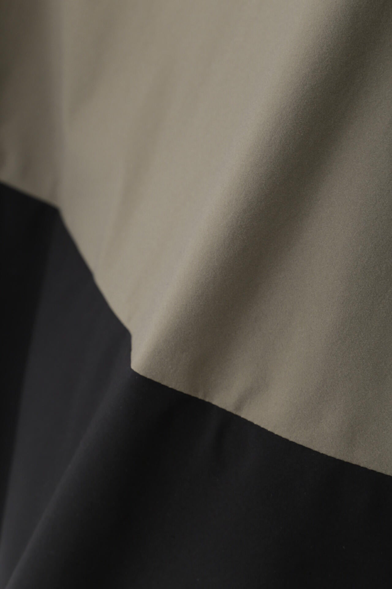 SOLOTEXブロード配色ボリュームスリーブブラウス