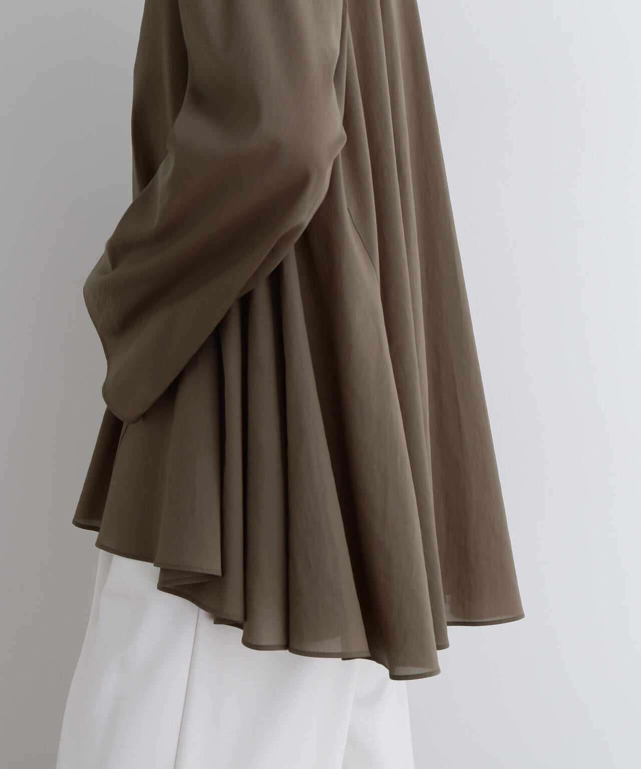 44a1f600-4e63-52d5-bee6-8ba1cfa24037_Image