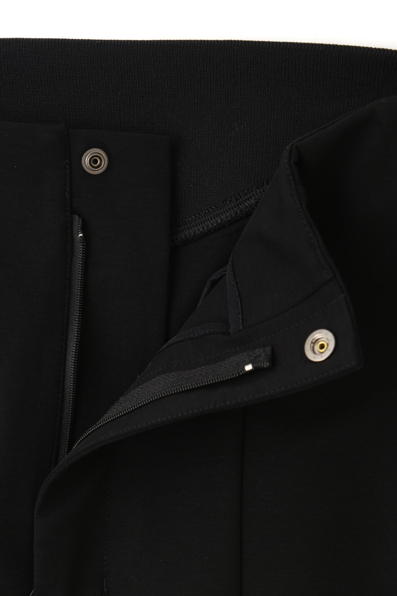 《LE PHIL SPORTS》バックリブハイストレッチスリットパンツ