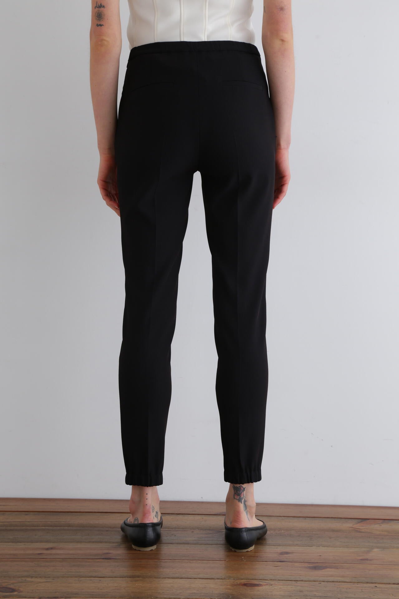 2481459c-e84c-5bd8-ad1e-d8048981ab9f_Image