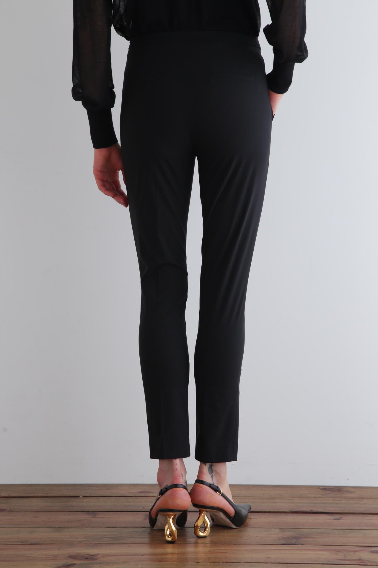 bdaab8c1-8451-56ad-ba83-faae10664ec5_Image