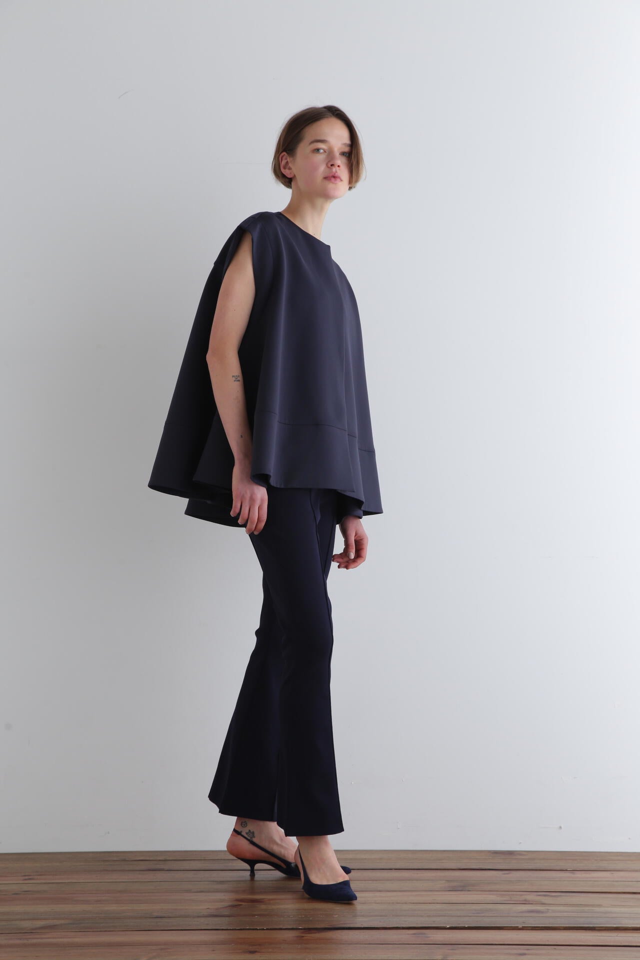 abff6e0c-e210-5da0-9f95-c8e9adce8627_Image