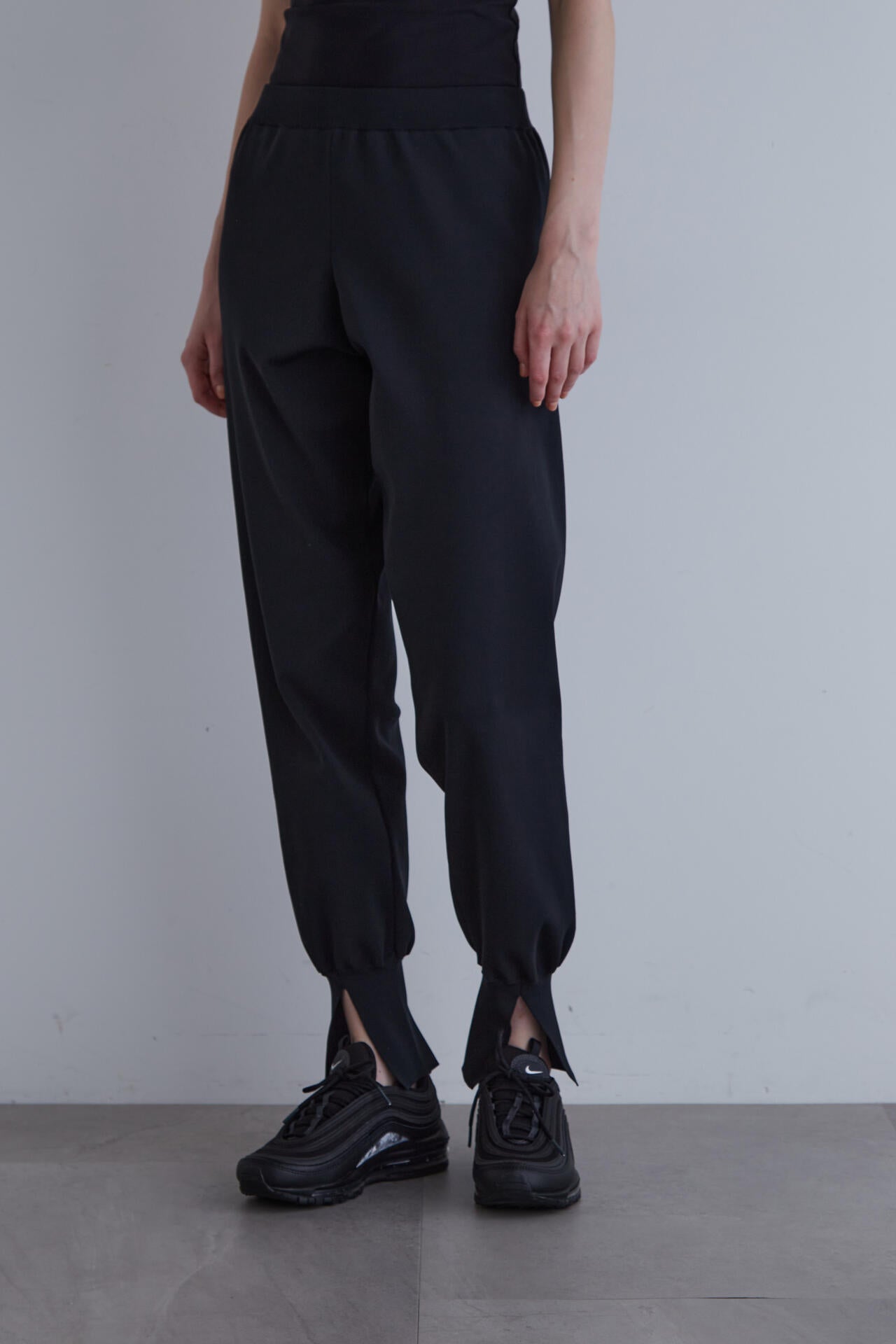 3b8a0897-fa33-543f-963d-49cfb5f77fbd_Image