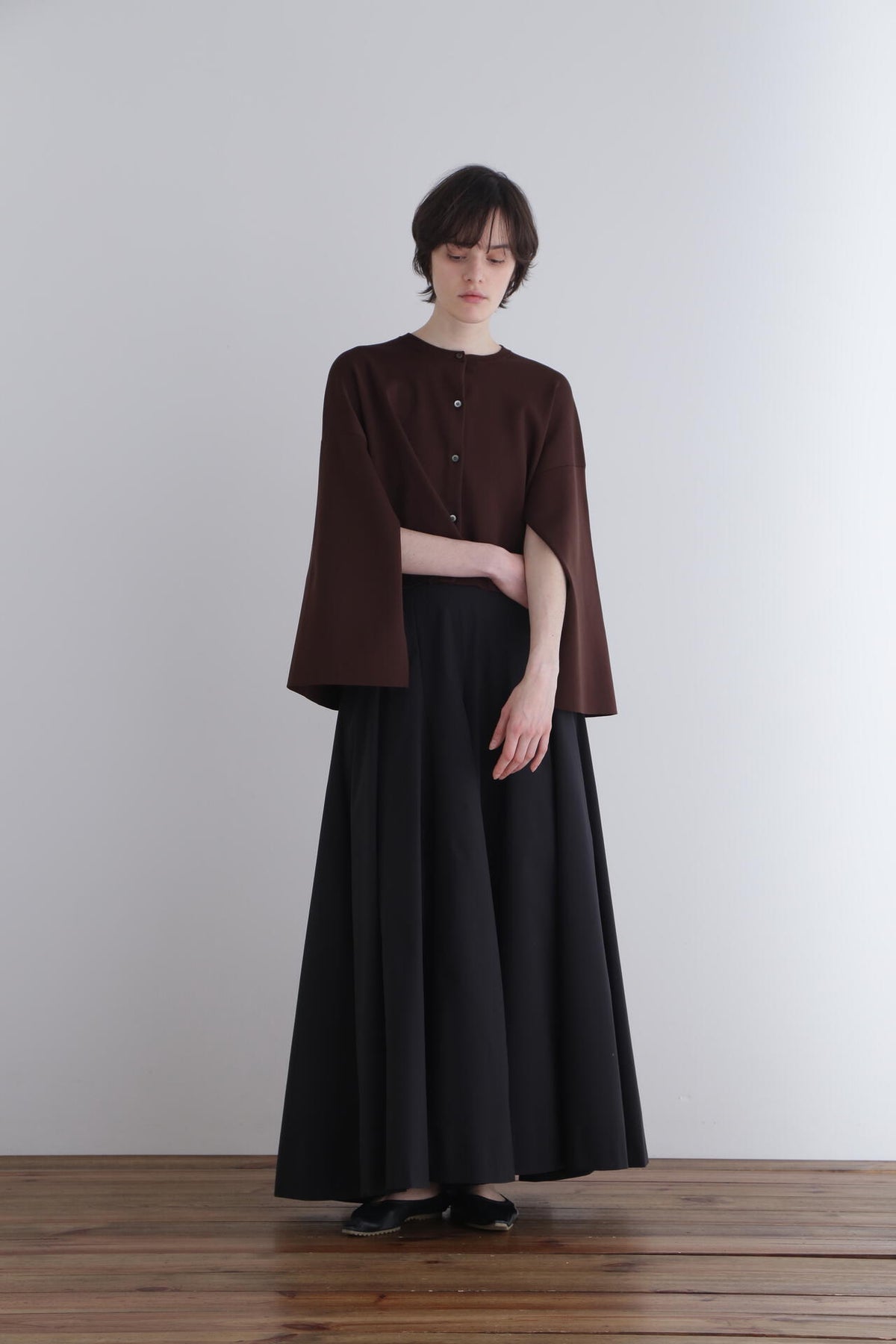 ライトテックスリットスリーブカーデ