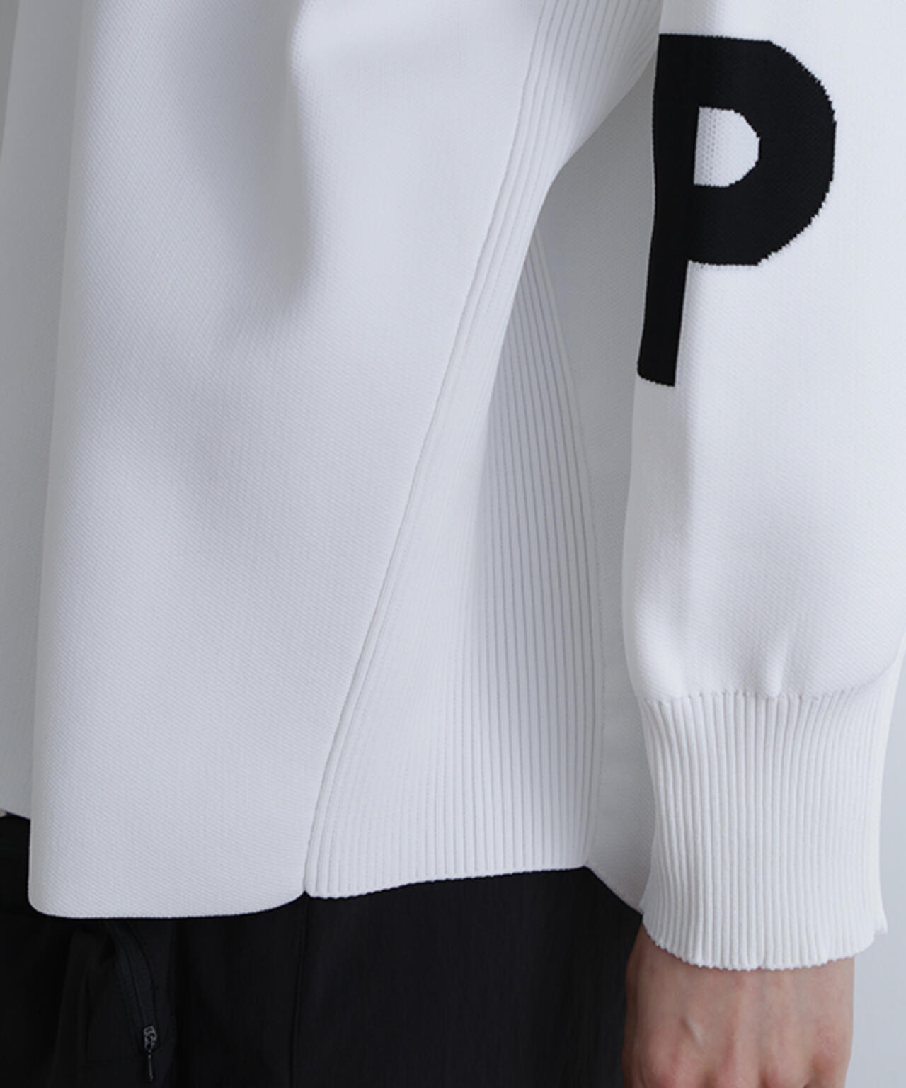 《LE PHIL SPORTS》レタードニット