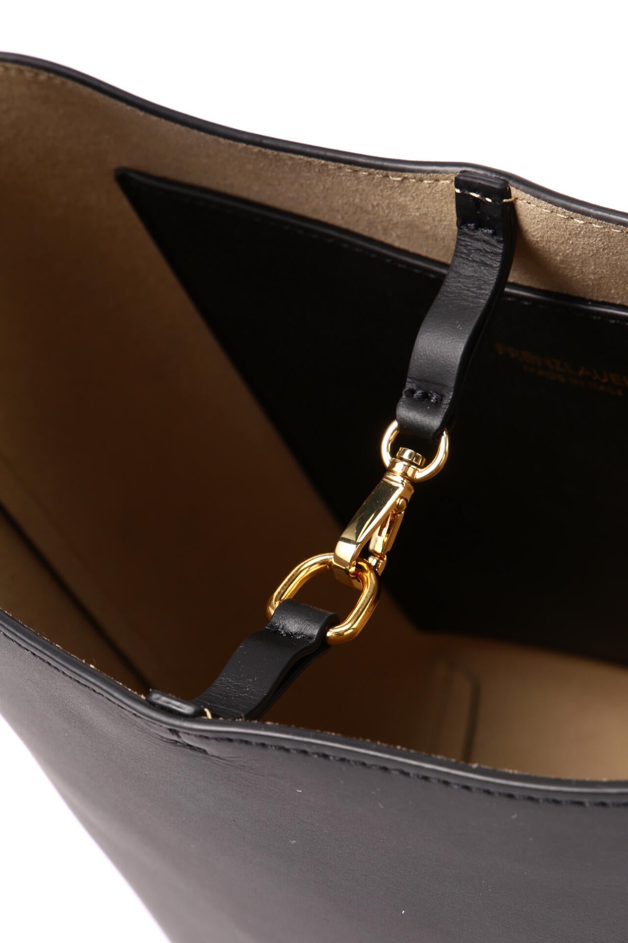 7c9f5207-efa3-5075-ab68-188cb2e3eff5_Image