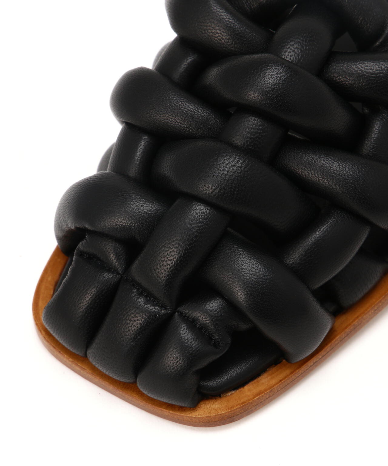 75261f01-f390-5af6-8bff-58636f576cfb_Image