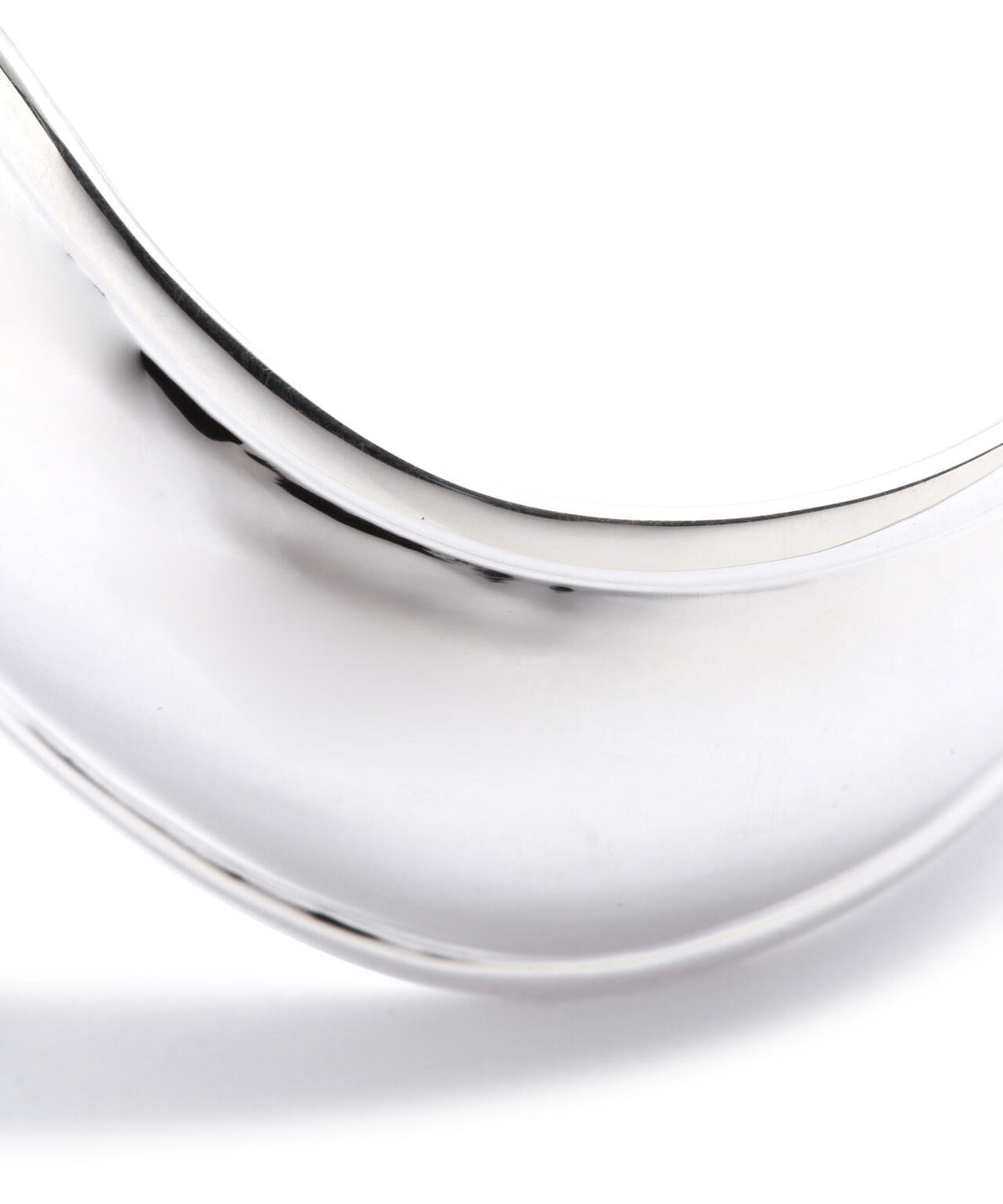 【JAMIRAY / ジャミレイ】WAVY SILVER BANGLE
