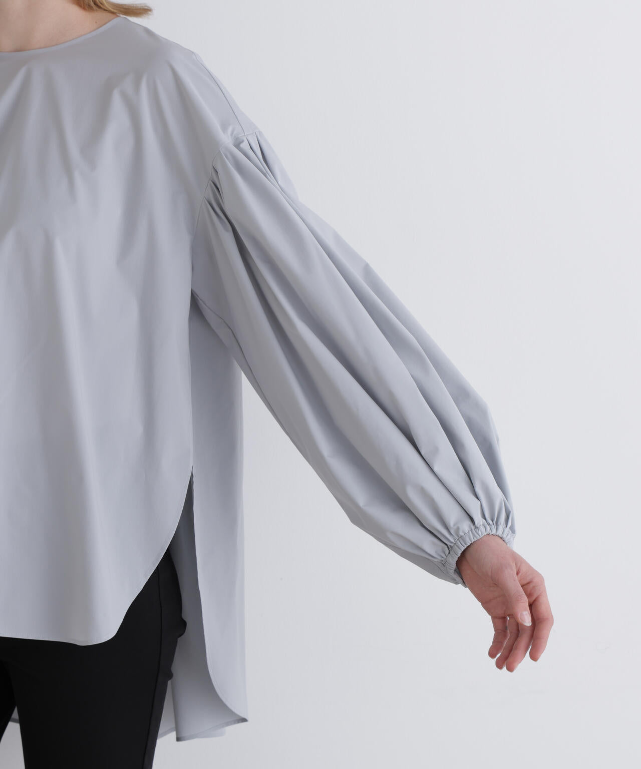 SOLOTEXギャザーブラウス