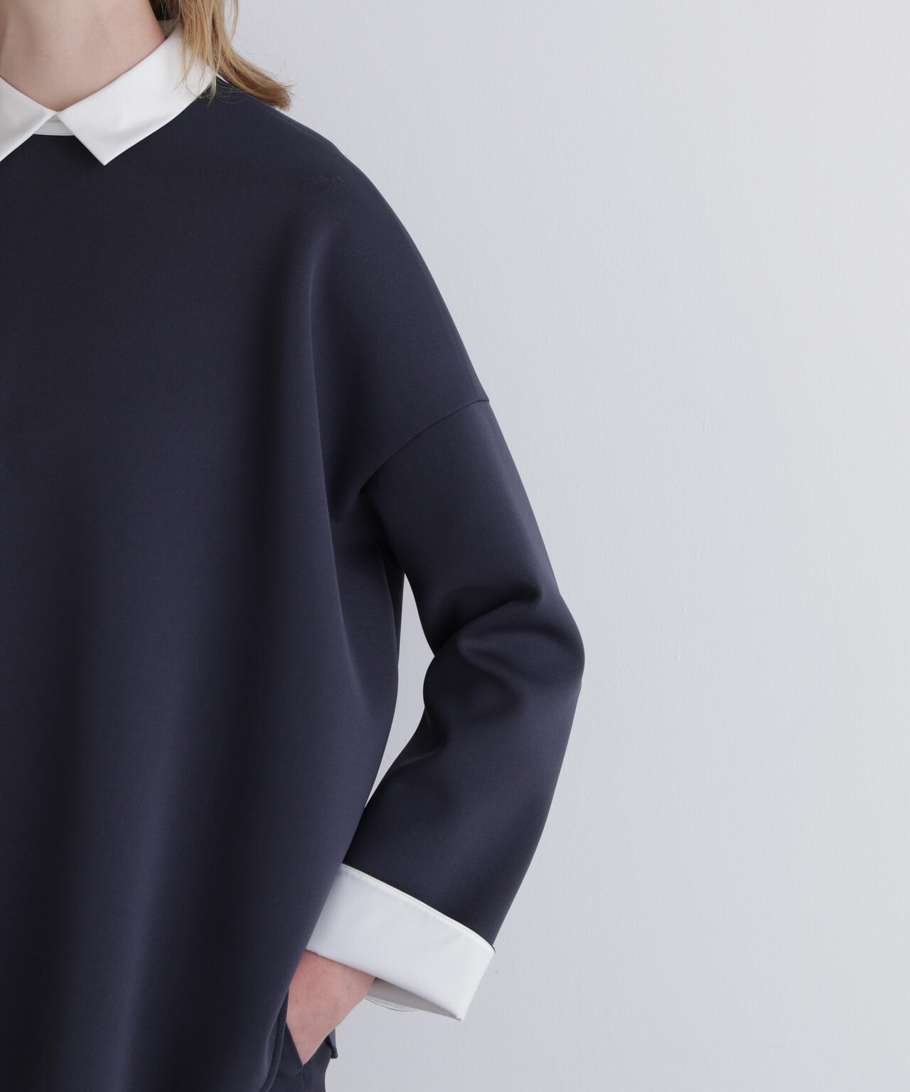 スキューバーダンボールブラウス