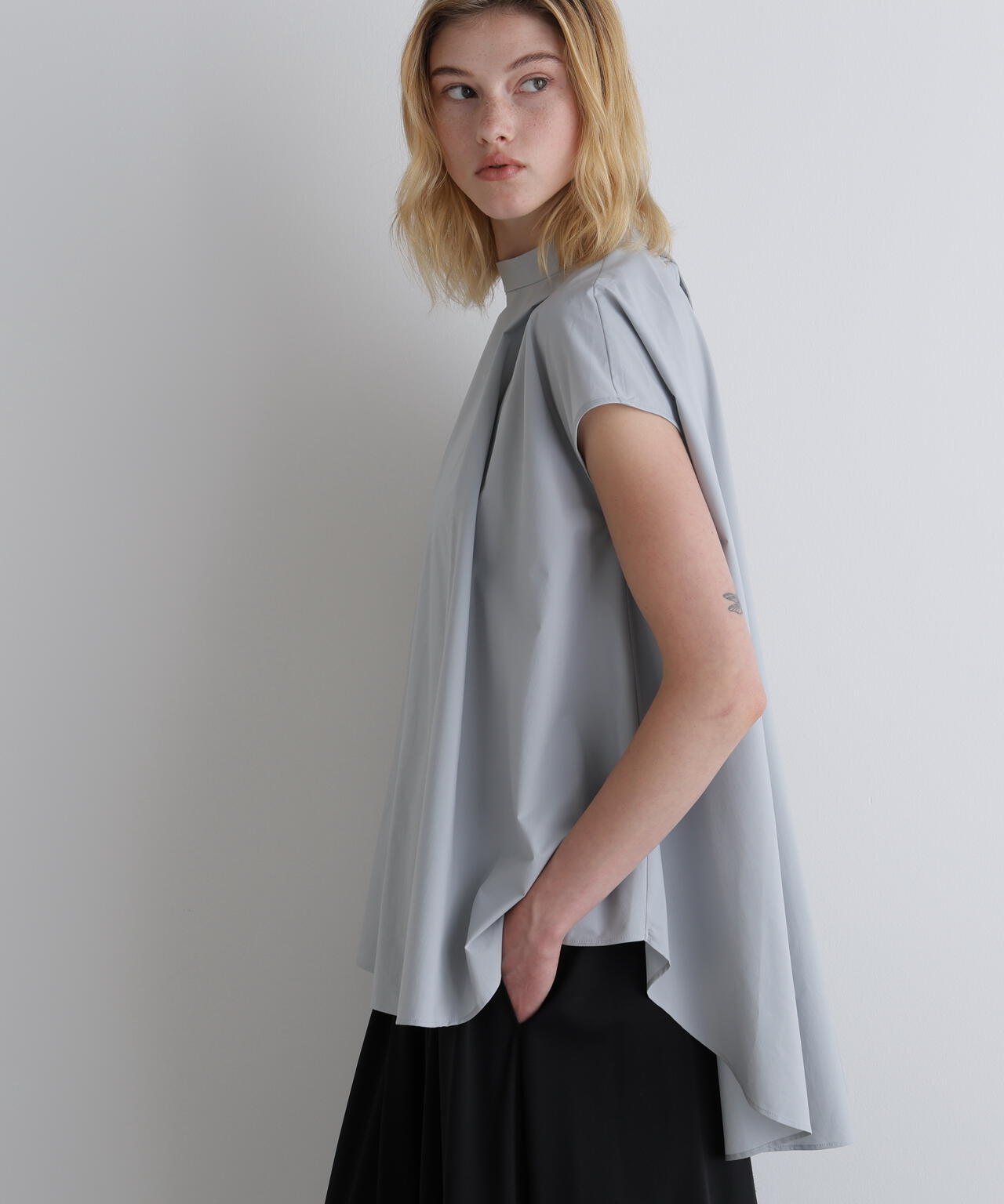 SOLOTEXノースリーブブラウス