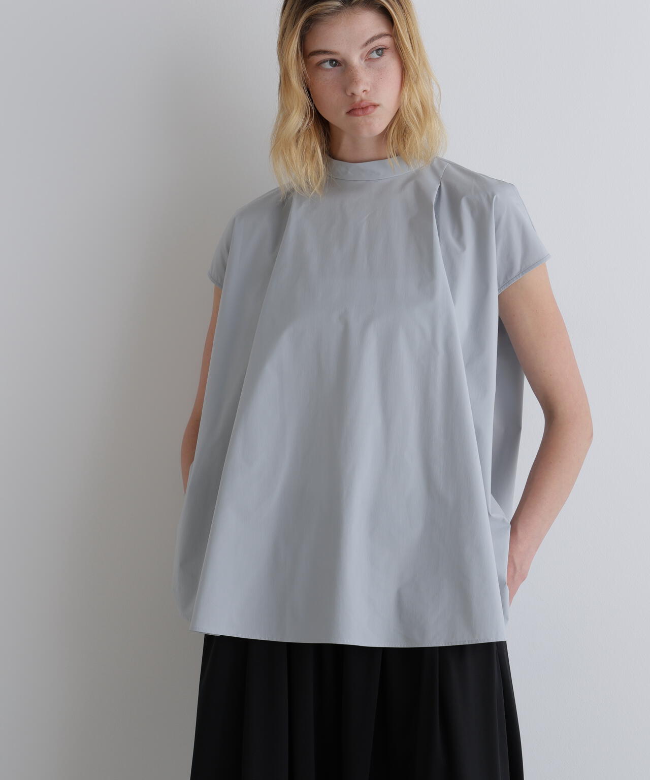 SOLOTEXノースリーブブラウス