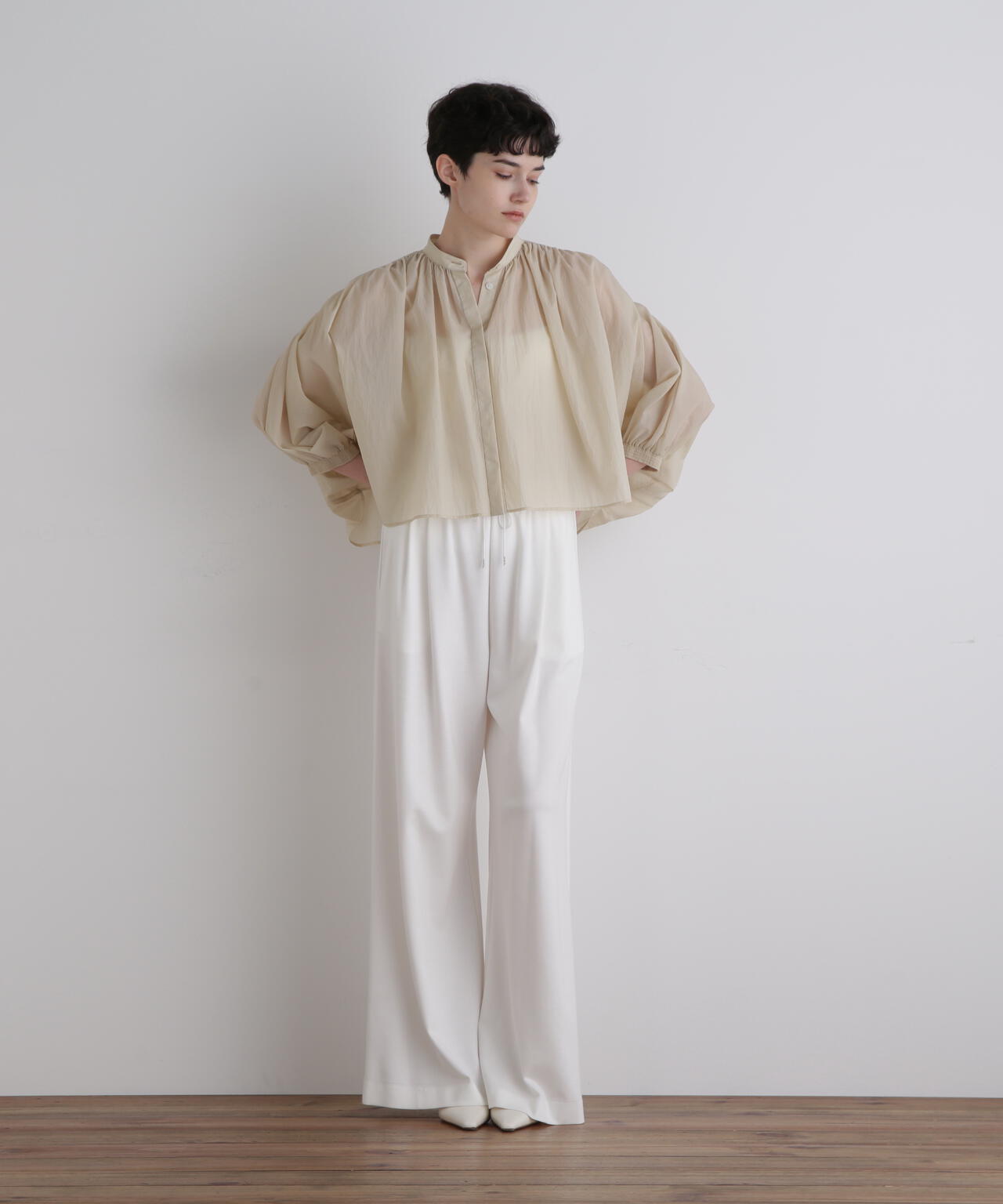 エアリーナイロンブラウス