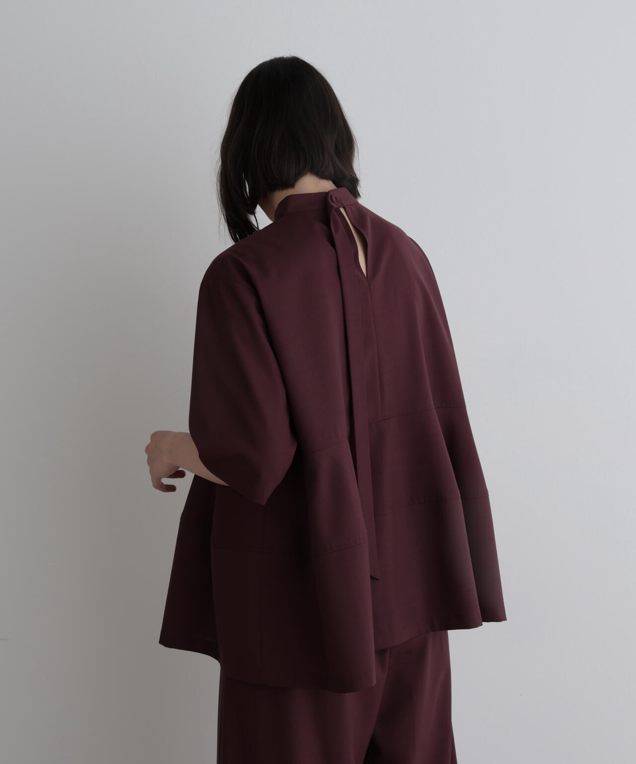 ドライウールハーフスリーブブラウス