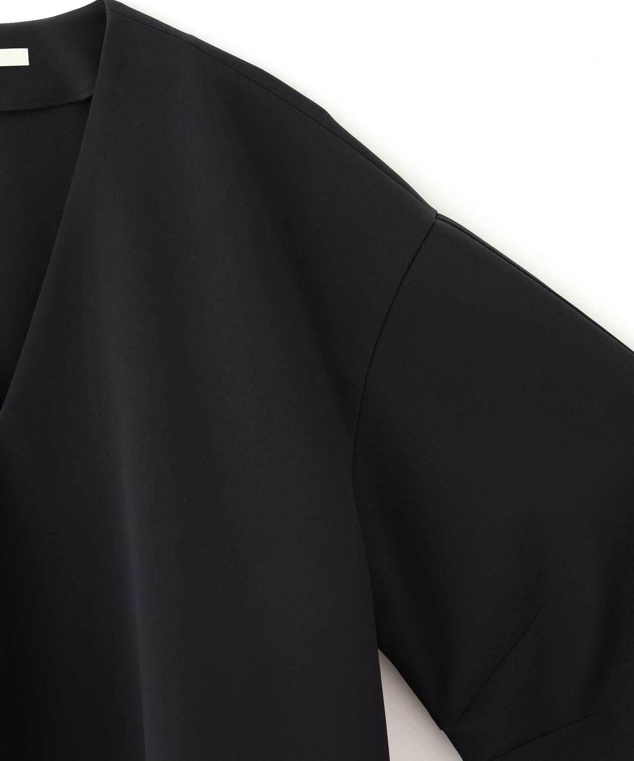 マルチギアバルーンブラウス