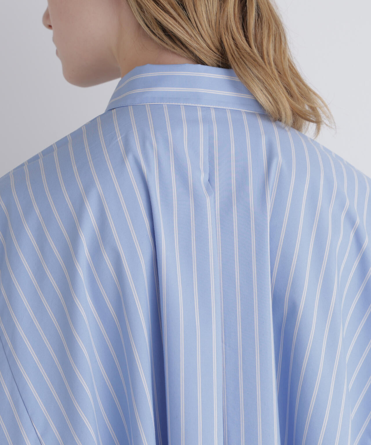 オーバーサイズロングカフスシャツ2