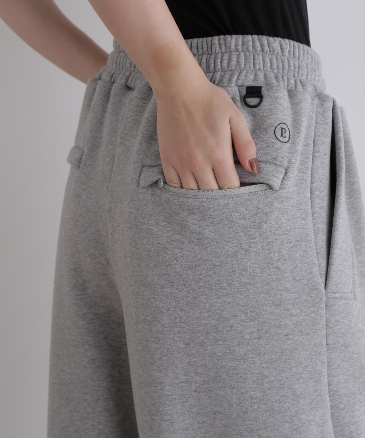 《LE PHIL SPORTS》バック裏毛パンツ