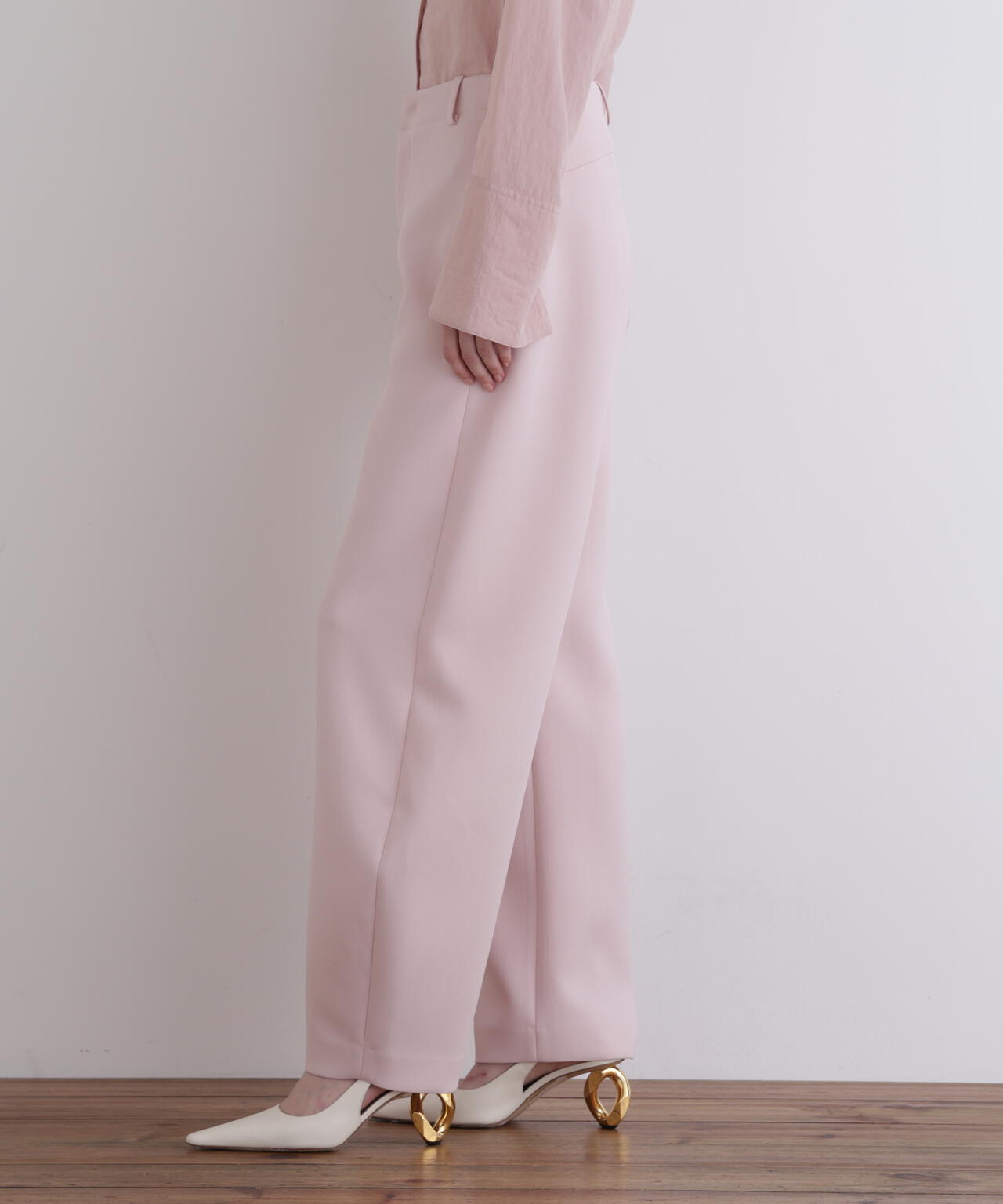 トリプルクロスカーブパンツ