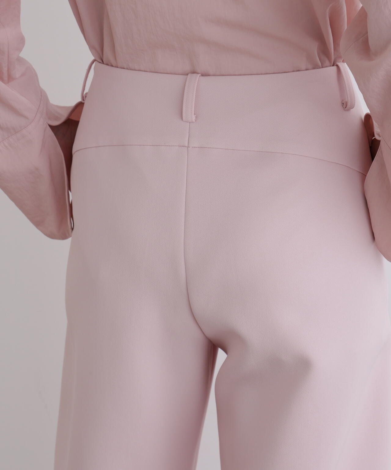 トリプルクロスカーブパンツ