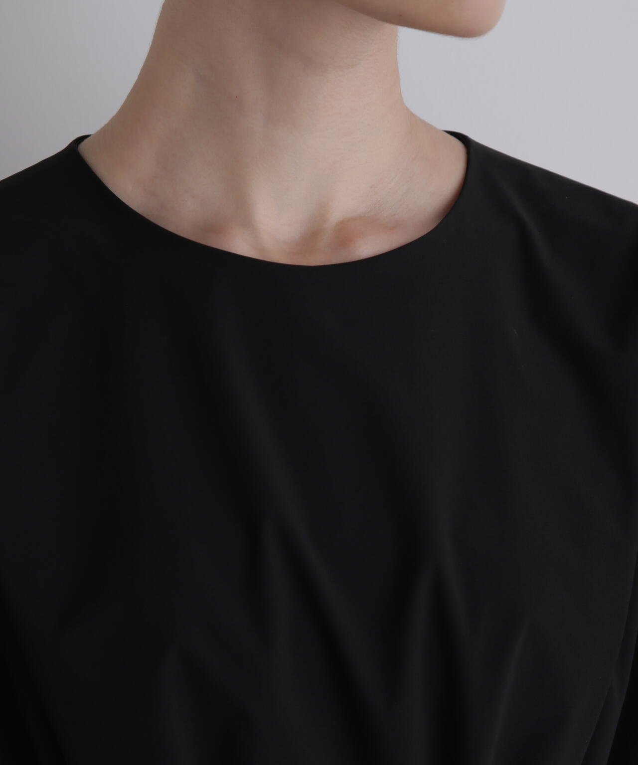 SOLOTEXブロードケープワンピース