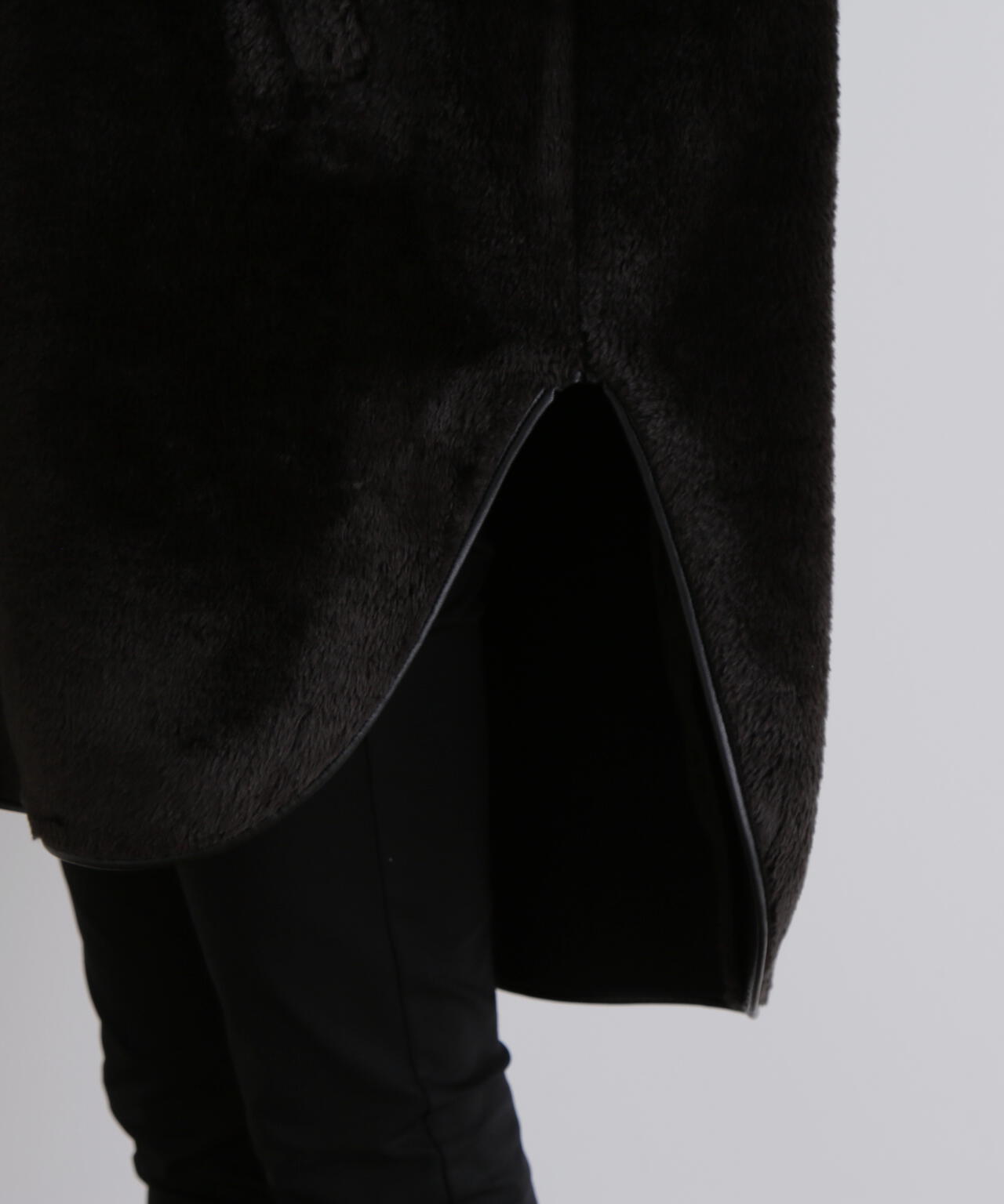 《LE PHIL SPORTS》フェイクファーフードジャケット