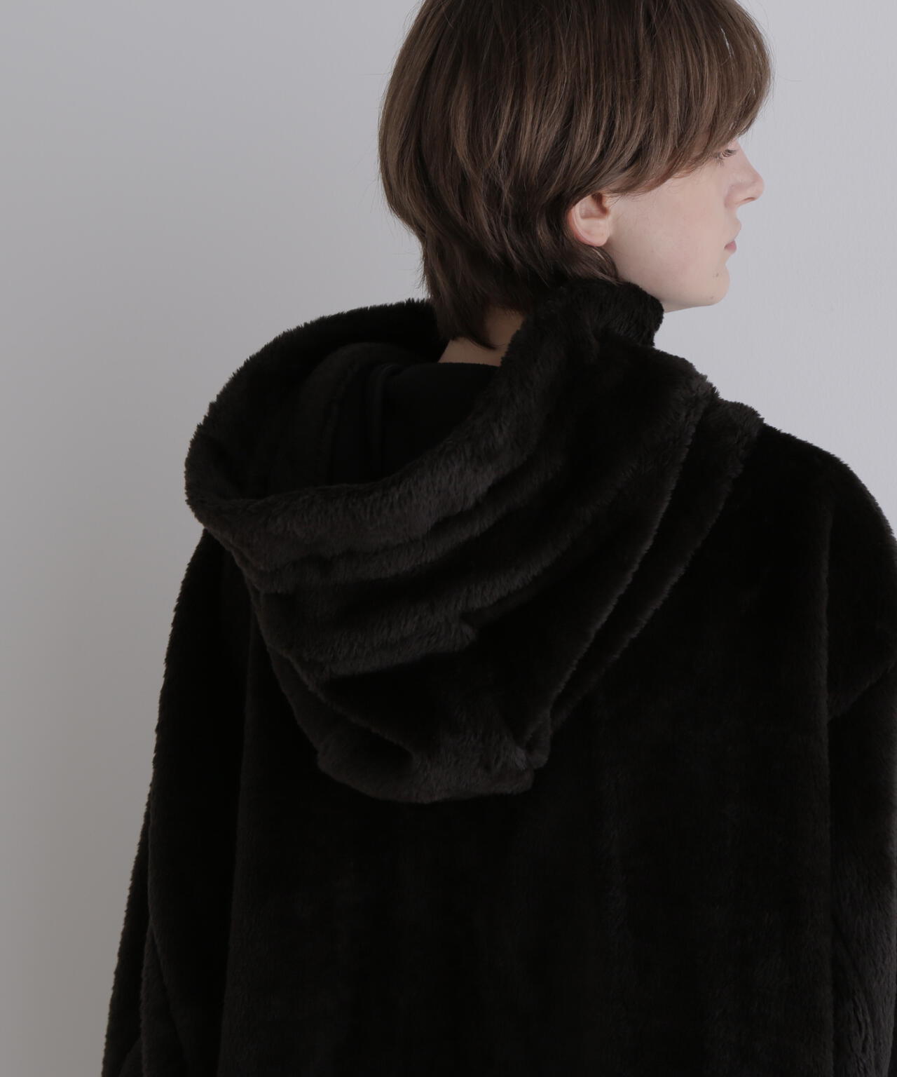 《LE PHIL SPORTS》フェイクファーフードジャケット