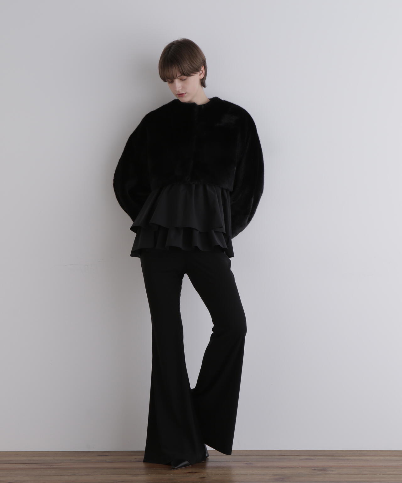 フェイクファーショートジャケット