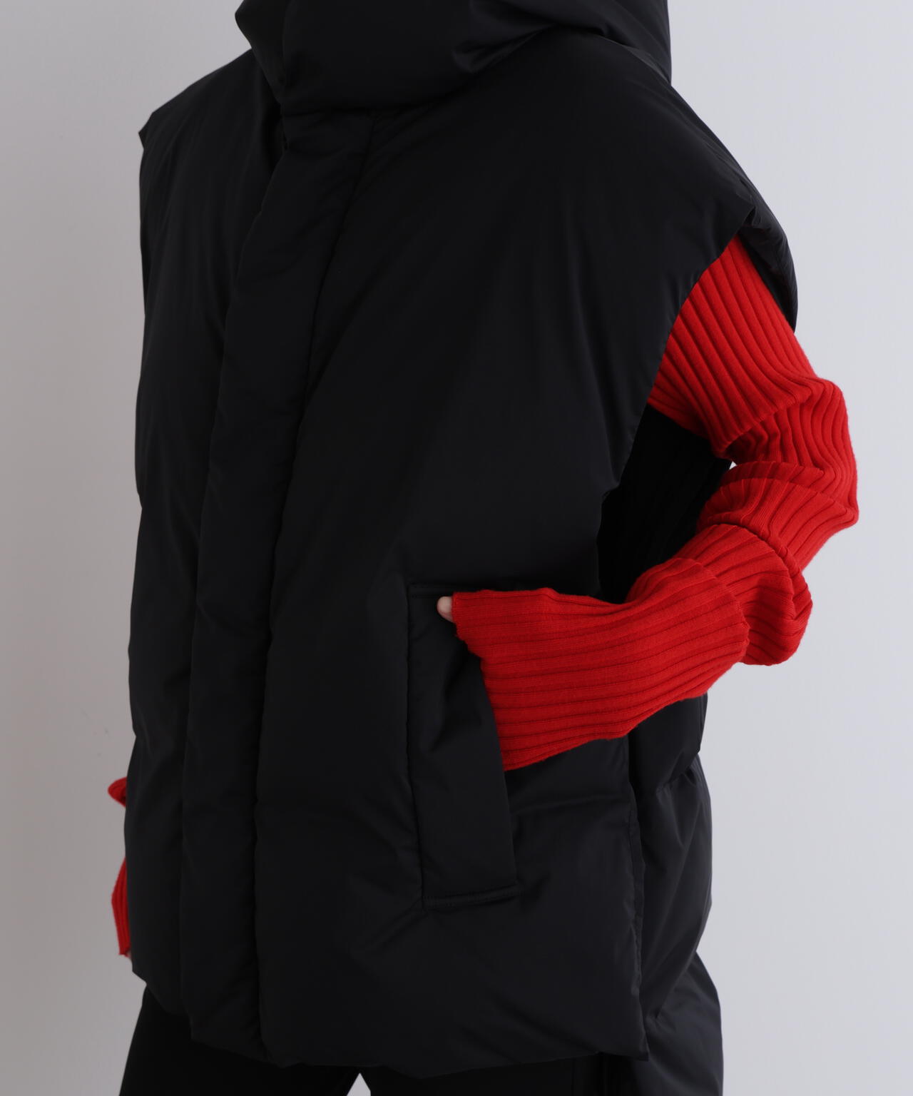 ボクシーシルエットダウンベスト