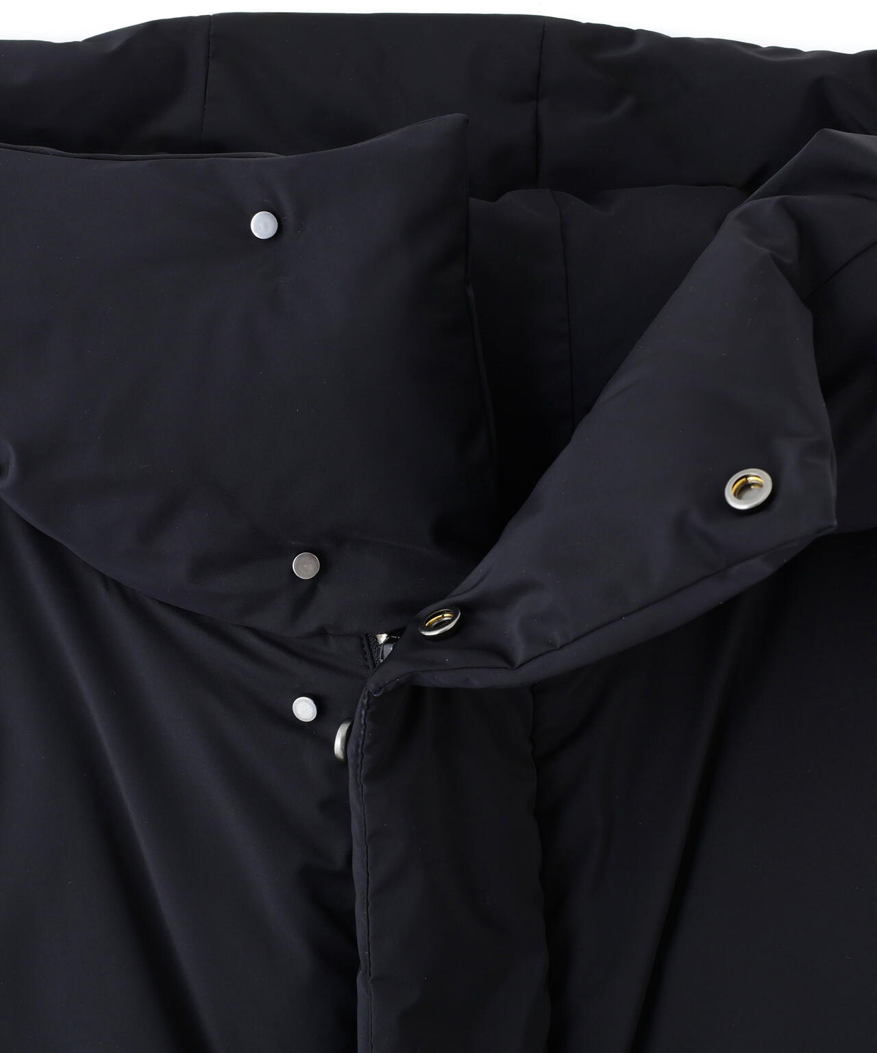 ボクシーシルエットダウンベスト