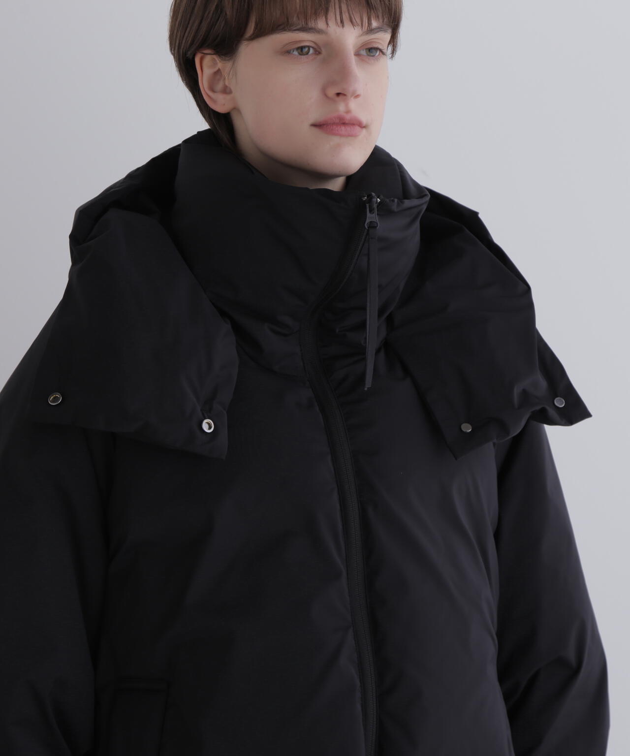 テントラインダウンジャケット