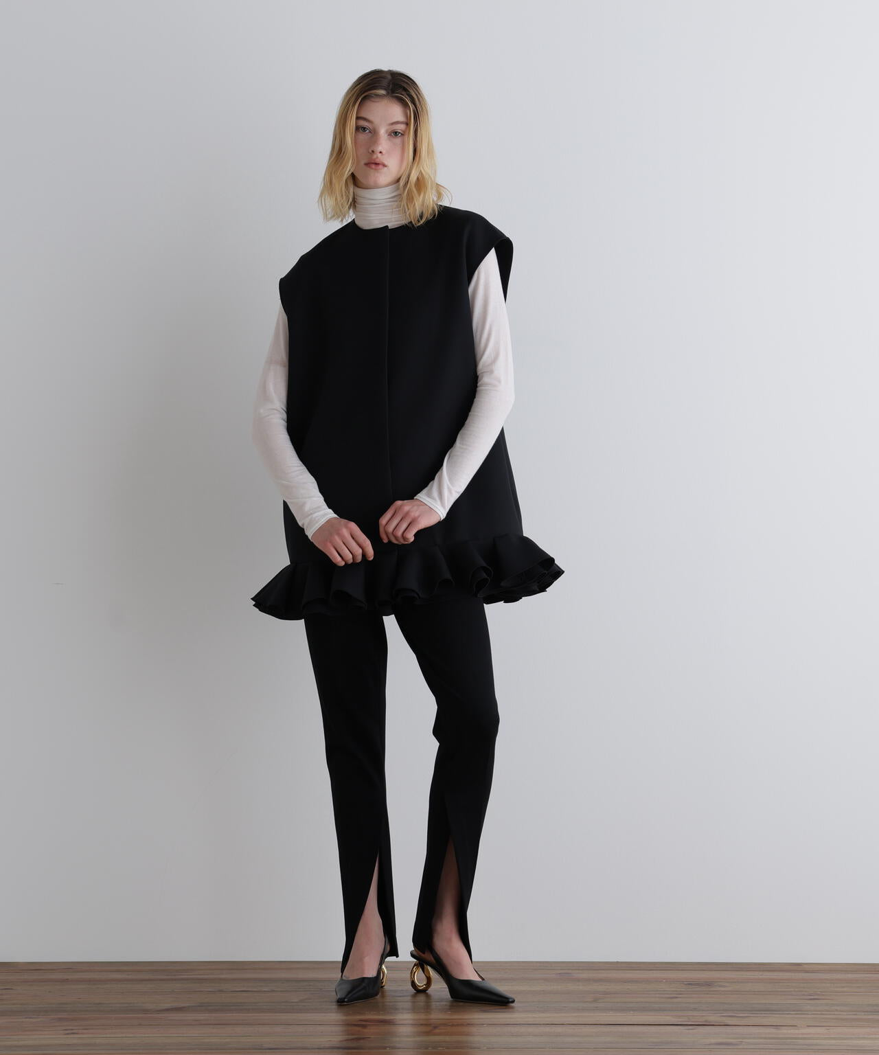 トリプルクロスペプラムジレ