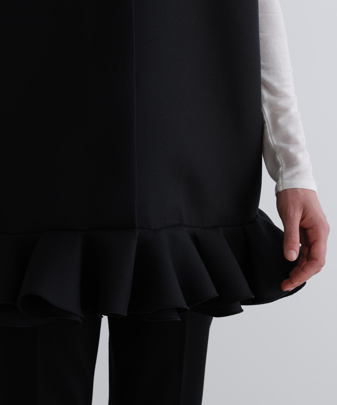 トリプルクロスペプラムジレ