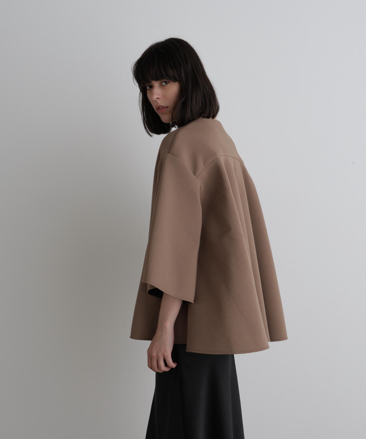 ライトボンディングフレアジャケット