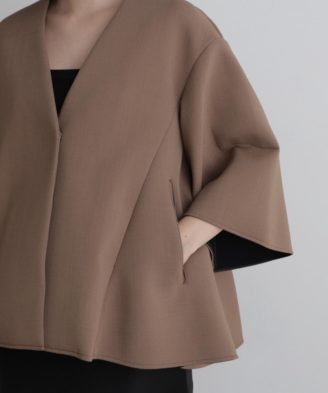 ライトボンディングフレアジャケット