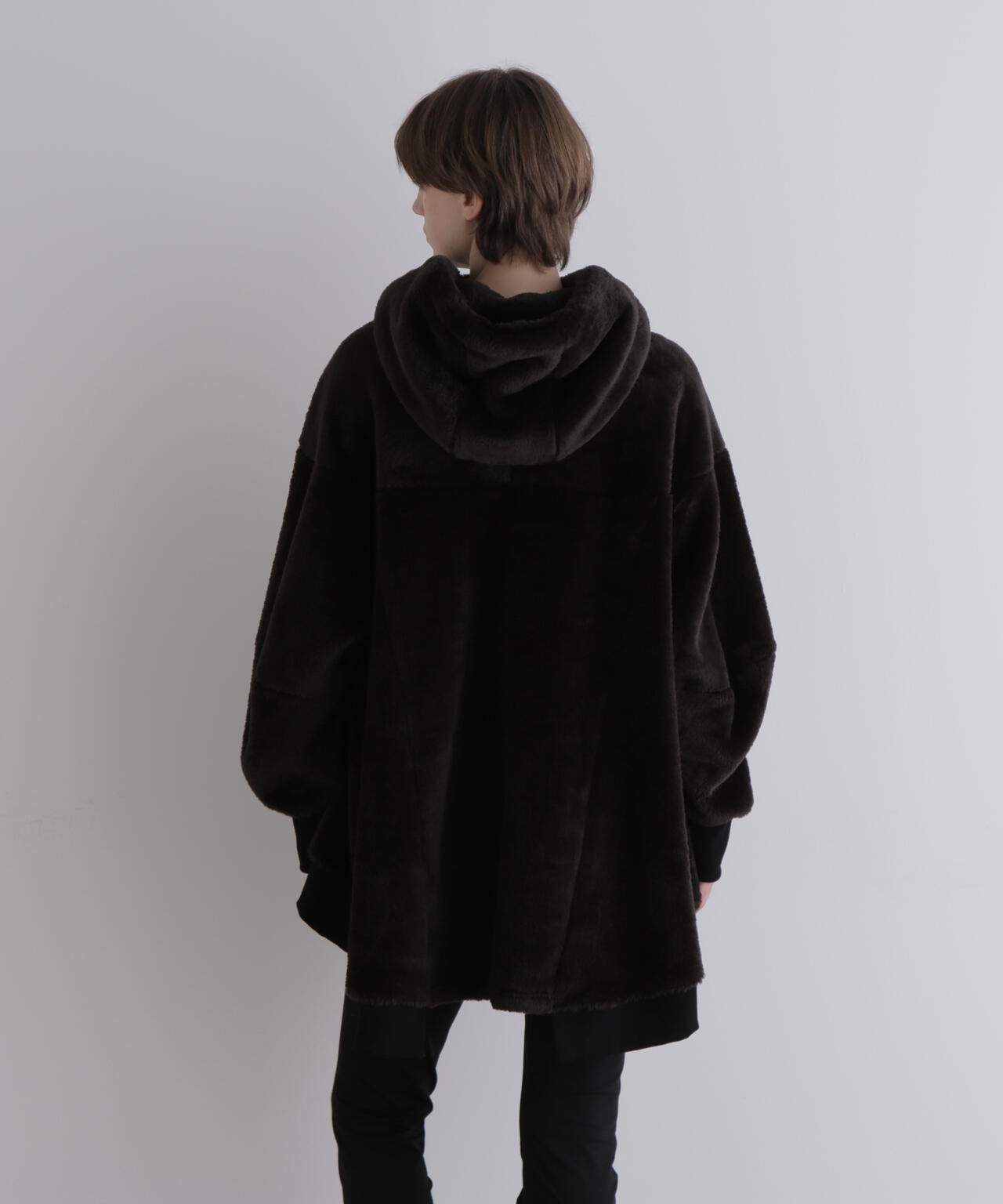 《LE PHIL SPORTS》フェイクファービッグフーディー