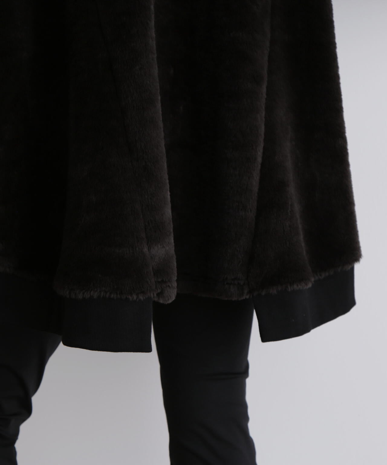 《LE PHIL SPORTS》フェイクファービッグフーディー