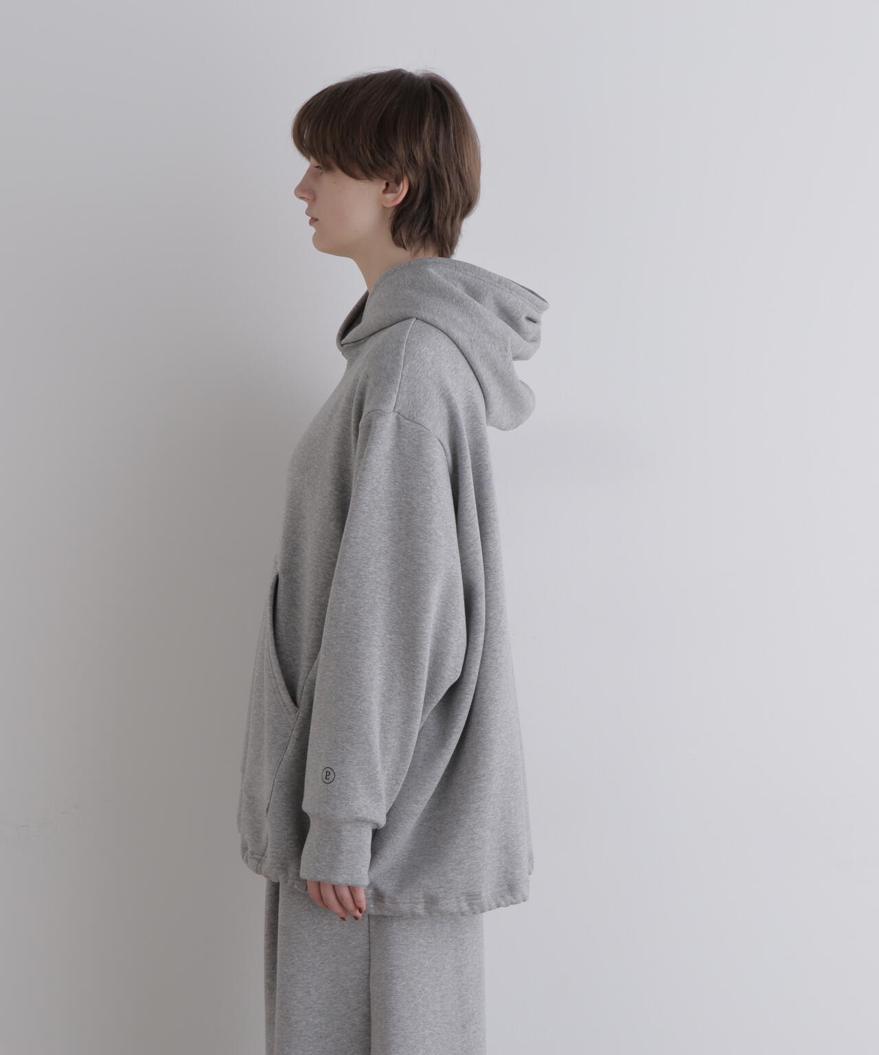 《LE PHIL SPORTS》バック裏毛ビッグフーディー