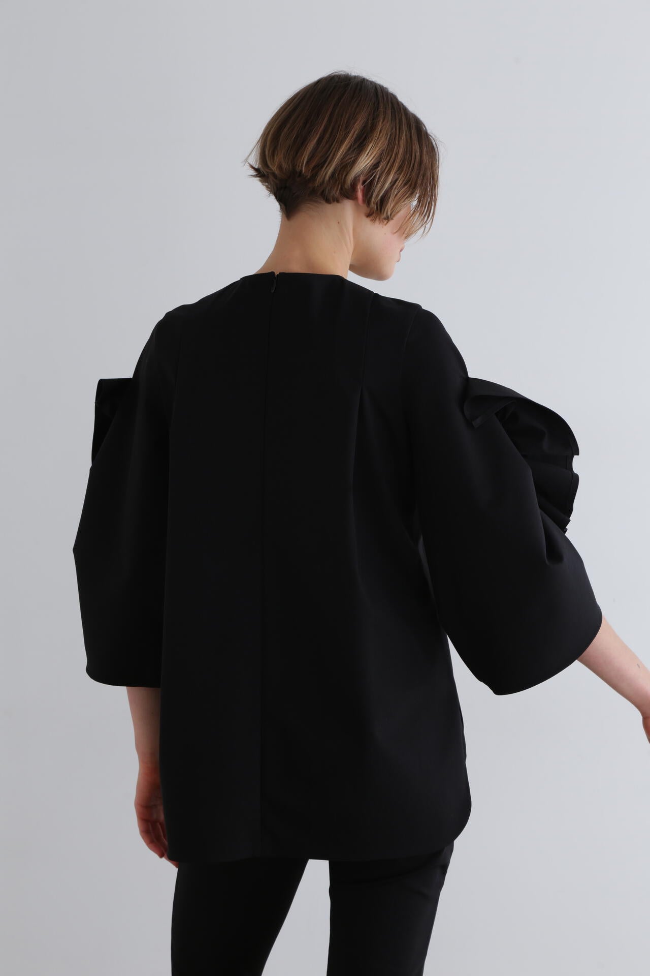 ハイストレッチポンチカットソー