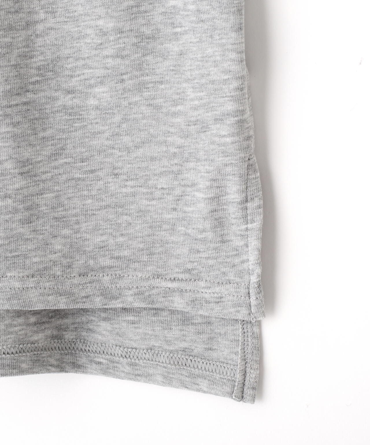 カップインハイネックトップ