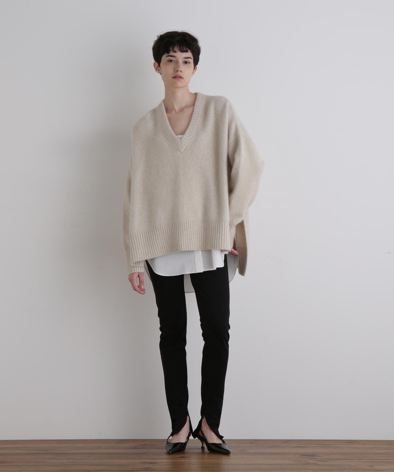 FOX混Vネックニット