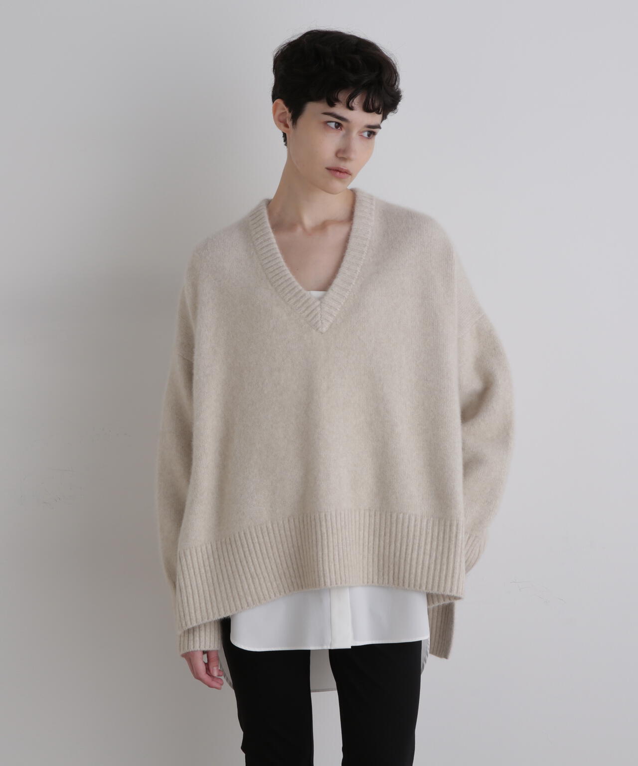 FOX混Vネックニット