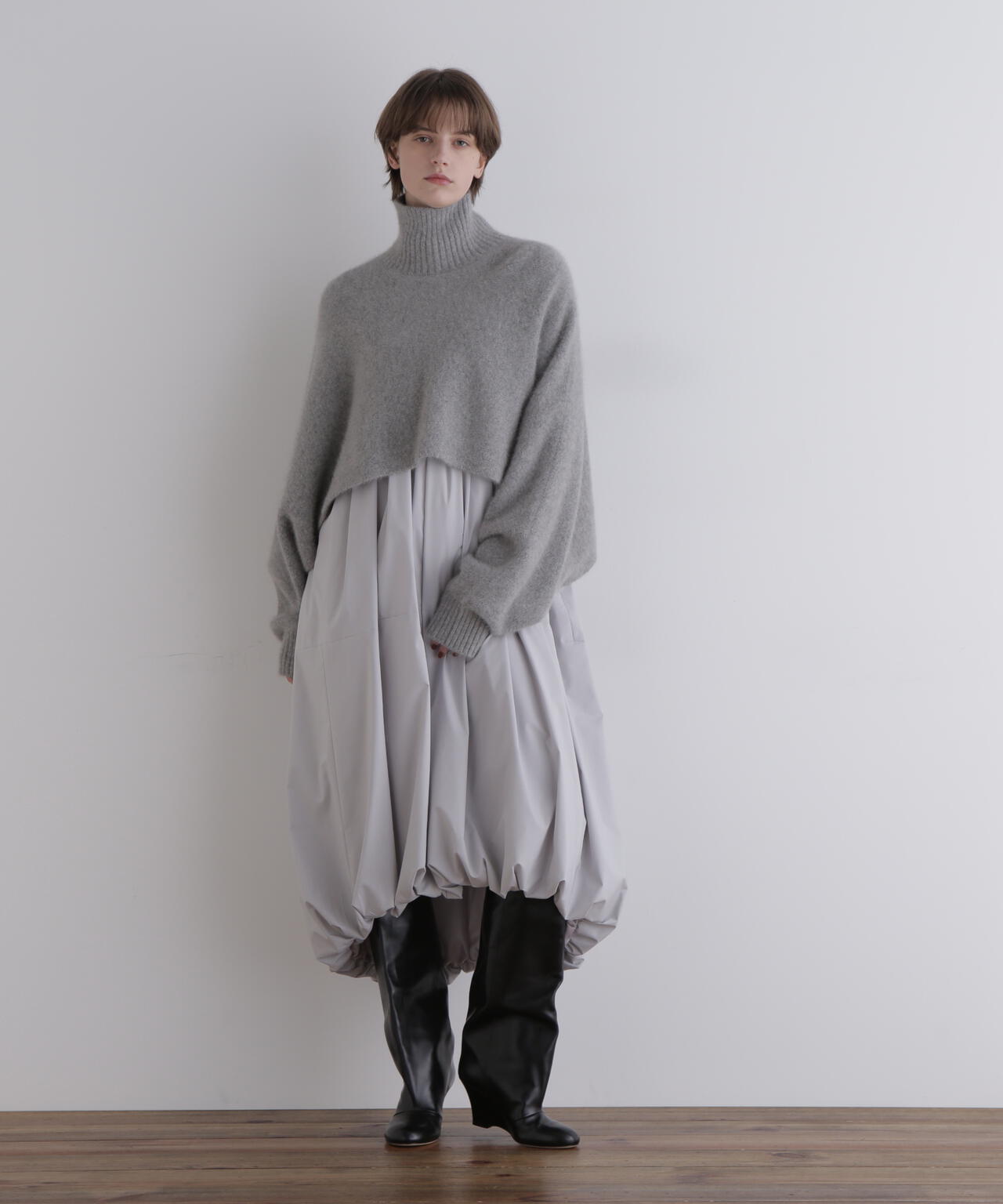 フォックス混ハイネックニット