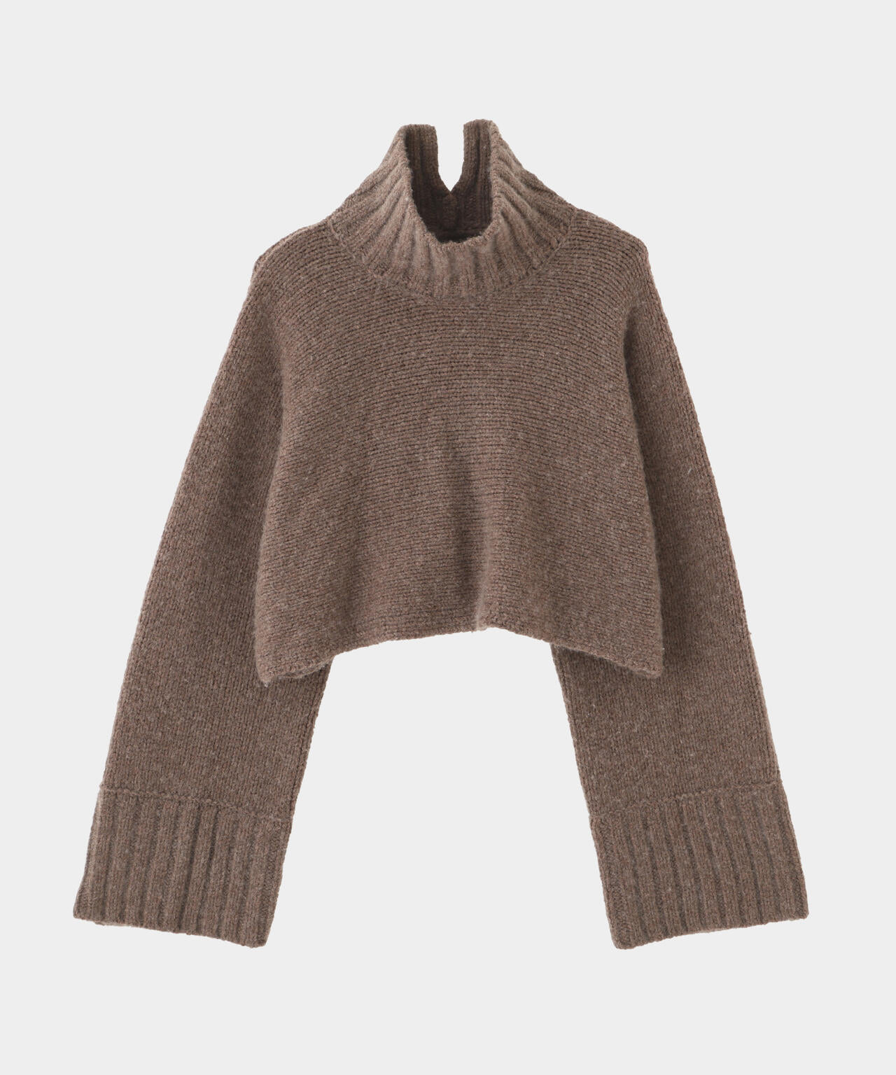 タートルネックプルオーバーニット