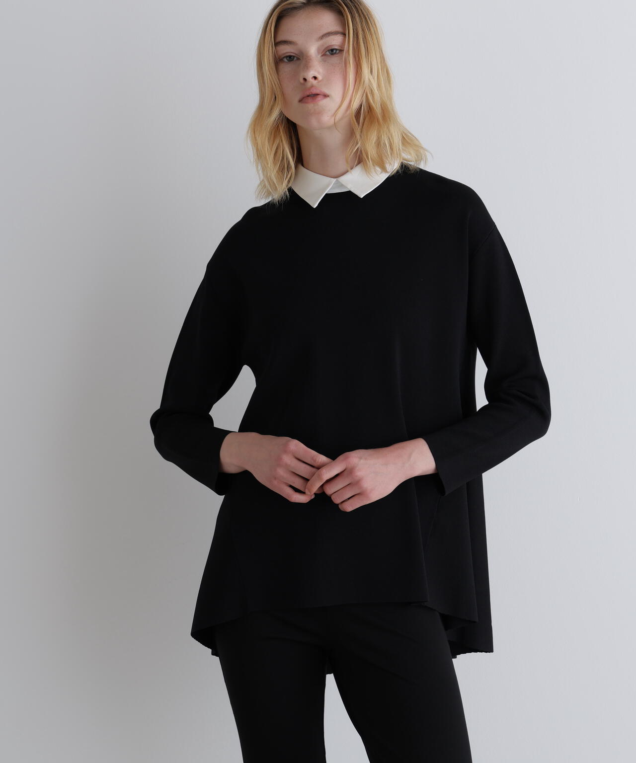 襟付きフレアニット