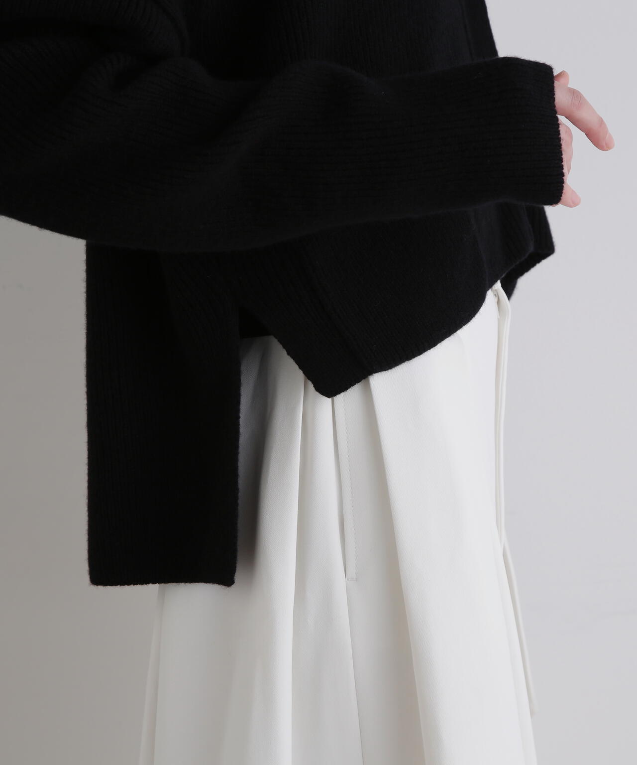 ウールコンパクトカーディガン