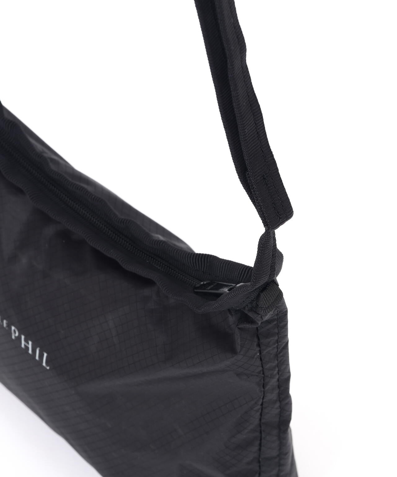 《LE PHIL SPORTS》ライトタフタサコッシュ